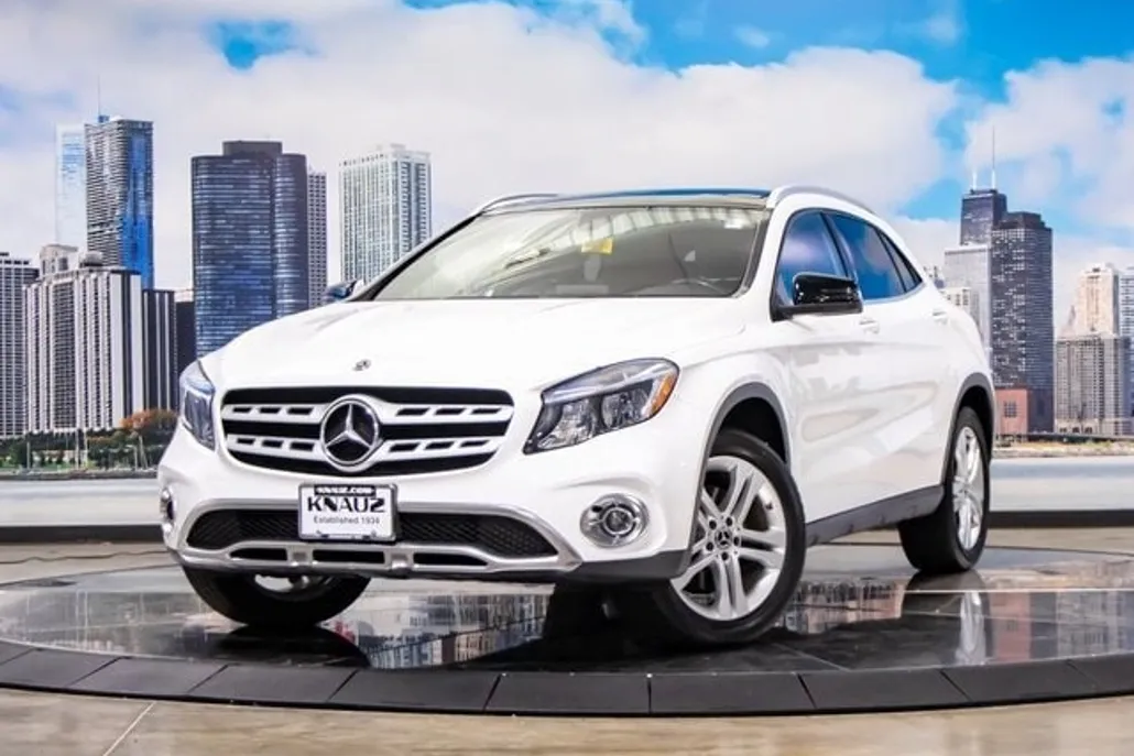 2018 Mercedes Benz GLA 250 4MATIC photo 1