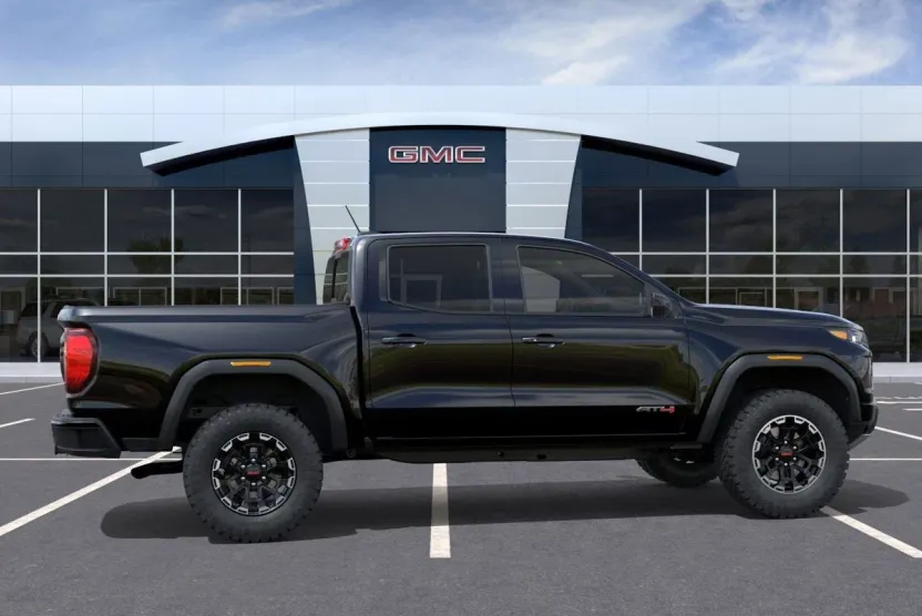 2026 Gmc Canyon AT4 photo 1