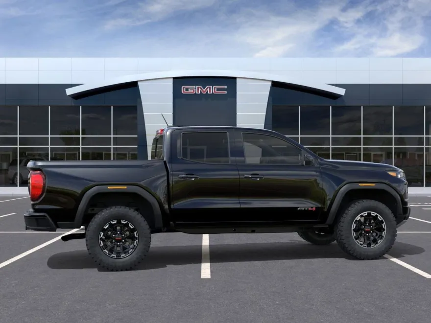 2026 Gmc Canyon AT4 photo 1