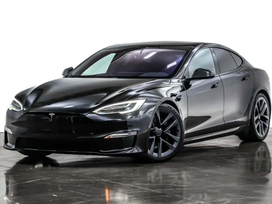 2021 Tesla Model S Plaid AWD photo 1