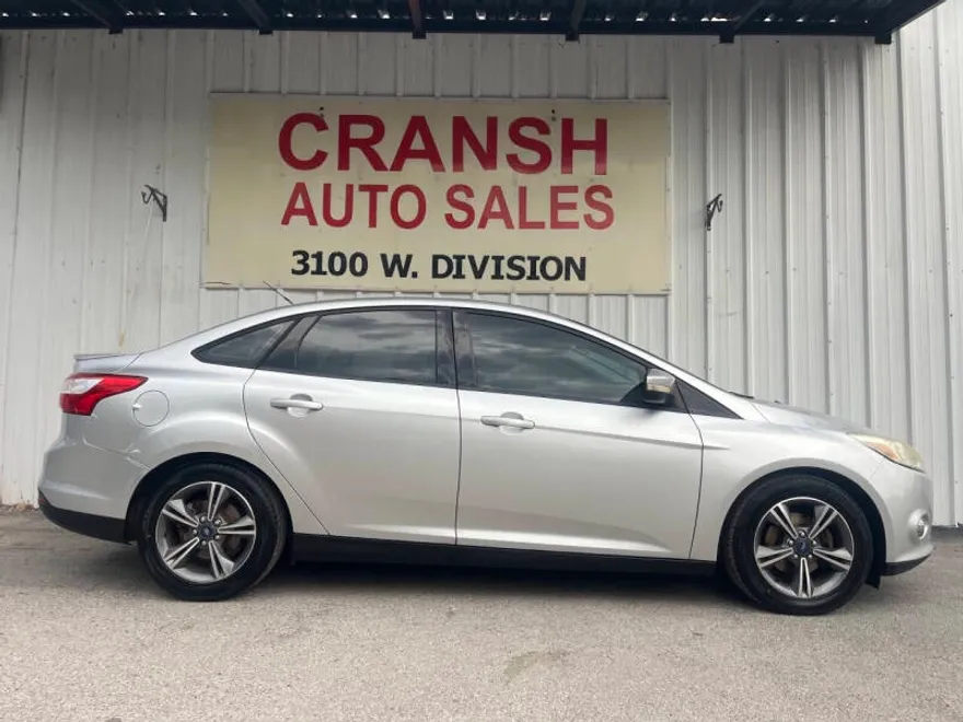 2014 Ford Focus SE photo 1