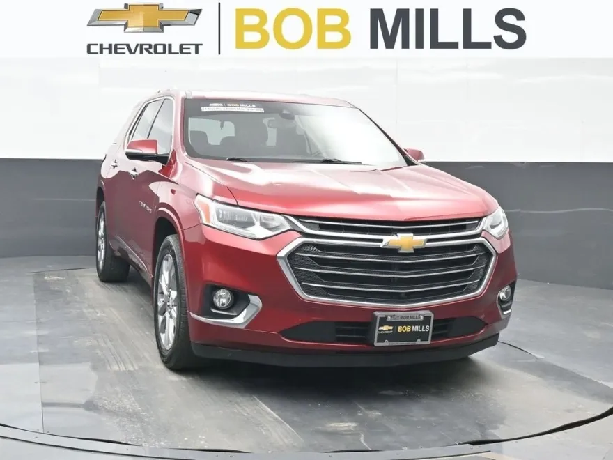 2018 Chevrolet Traverse Premier photo 1