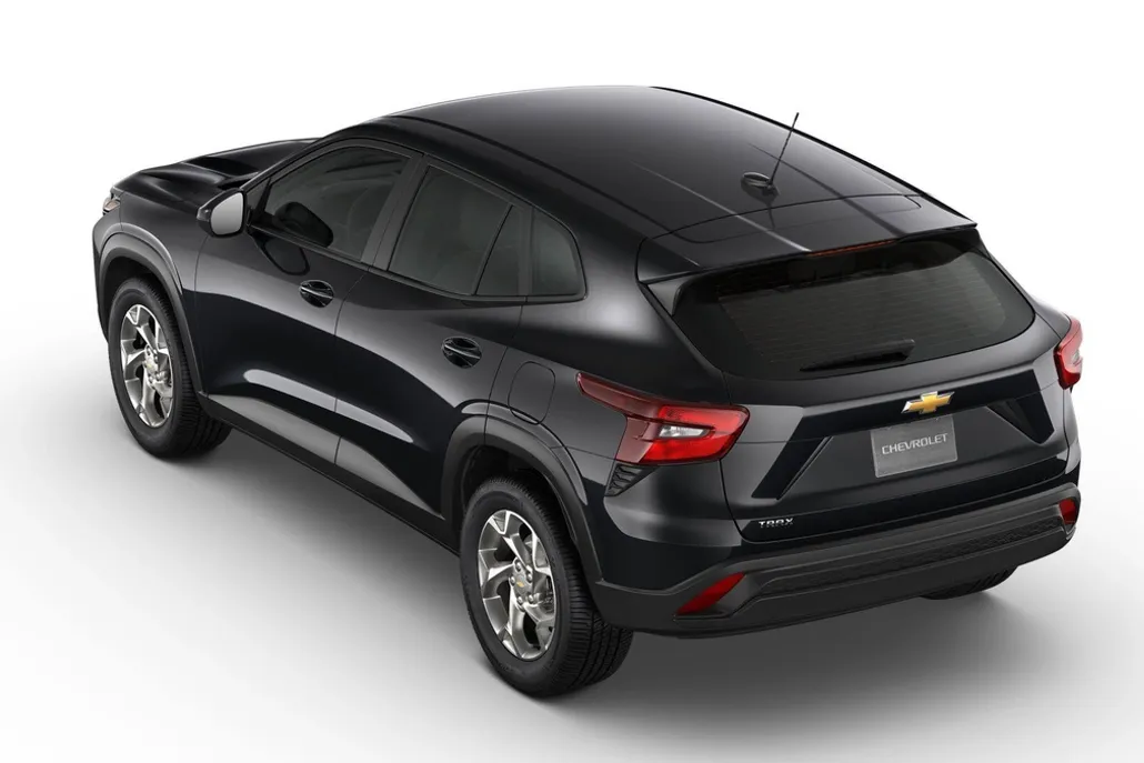 2026 Chevrolet Trax LS photo 1