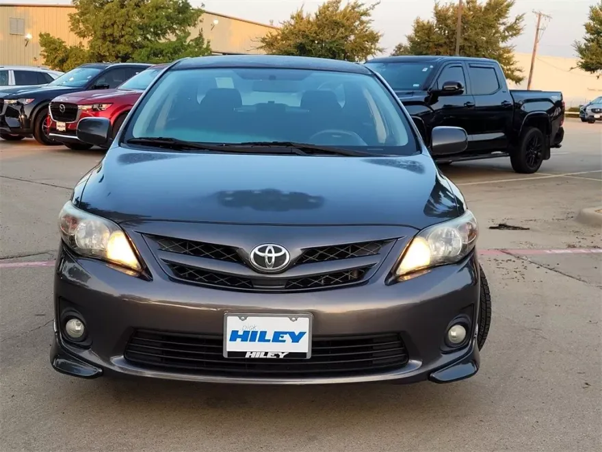 2012 Toyota Corolla S photo 1