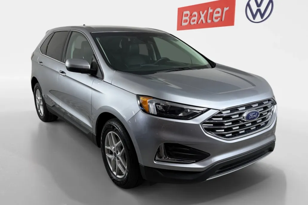 2022 Ford Edge SEL photo 1