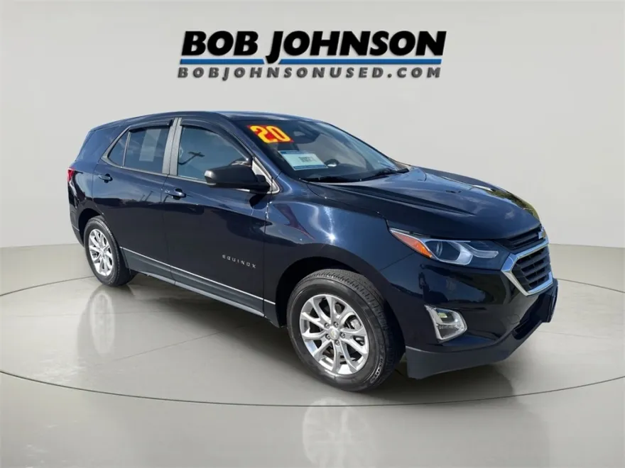 2020 Chevrolet Equinox LS photo 1