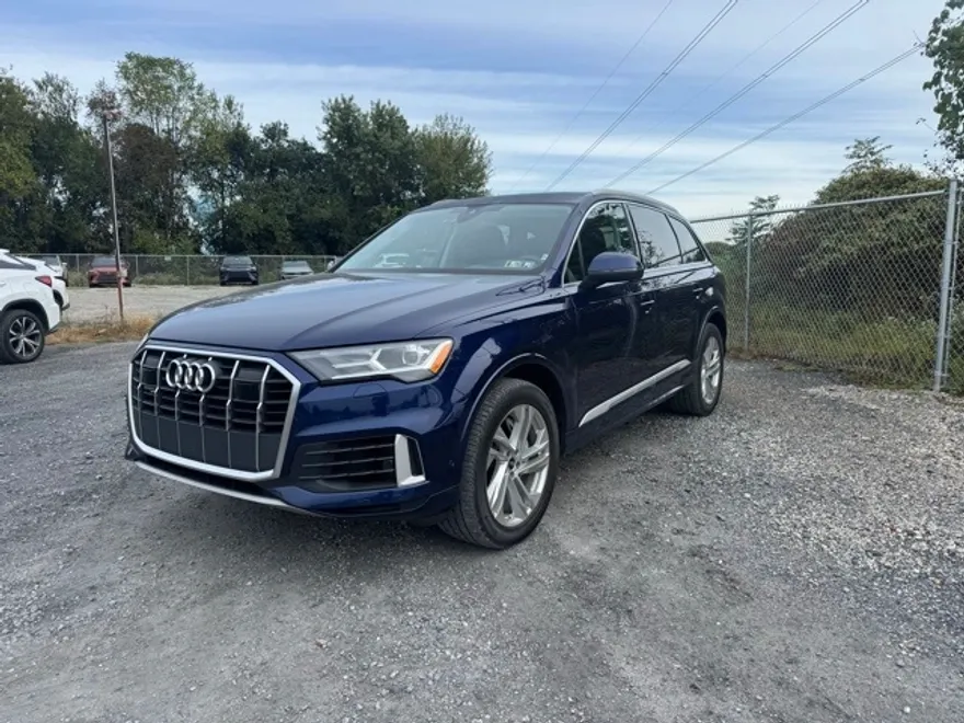 2022 Audi Q7 55 Premium photo 1