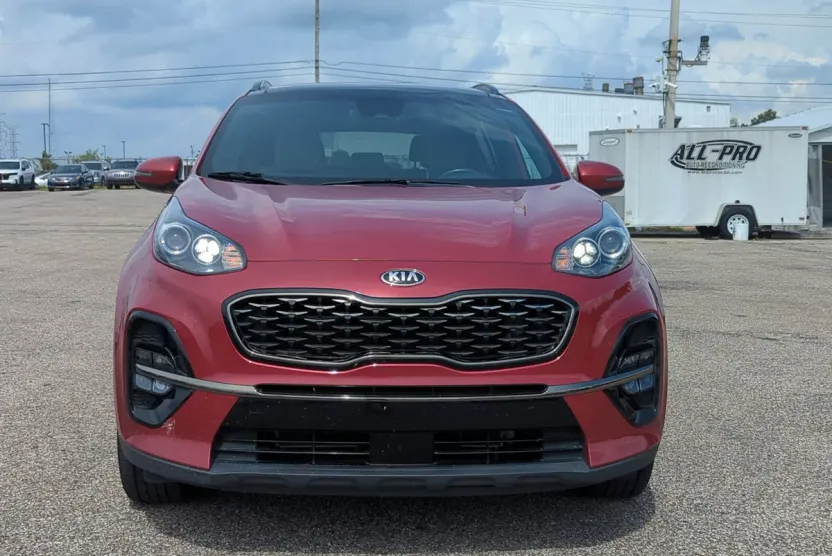 2020 Kia Sportage S photo 1