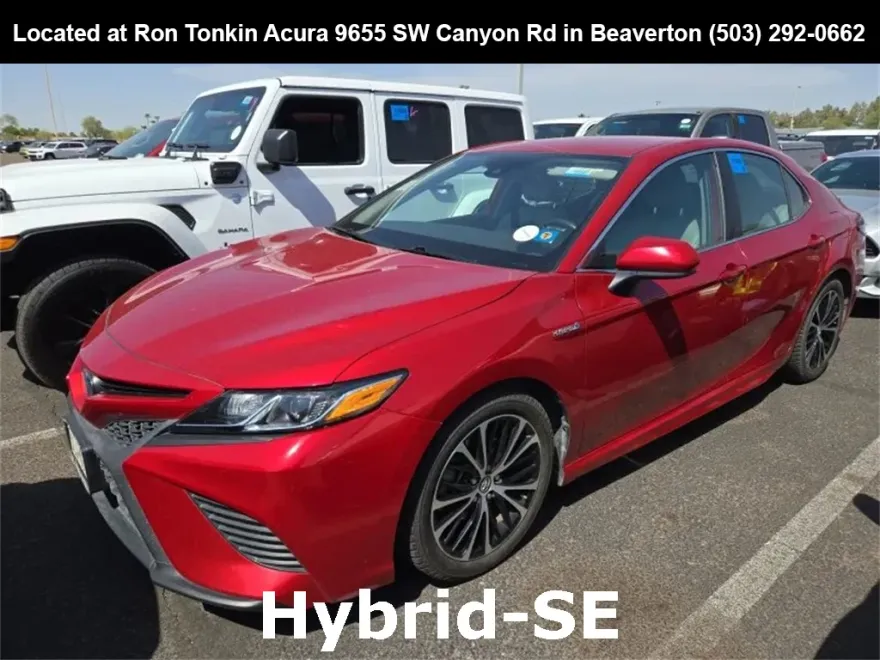 2019 Toyota Camry Hybrid SE photo 1