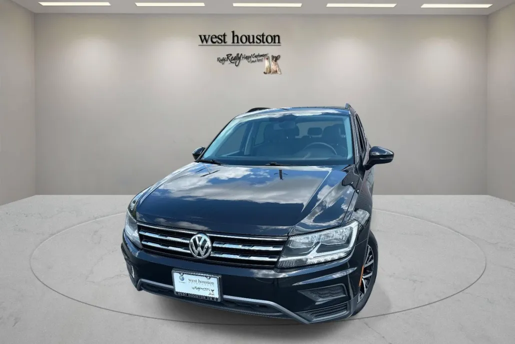 2021 Volkswagen Tiguan SE photo 1