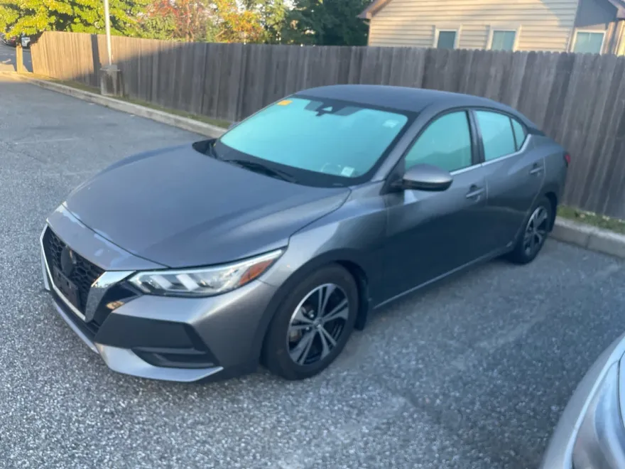 2021 Nissan Sentra SV photo 1