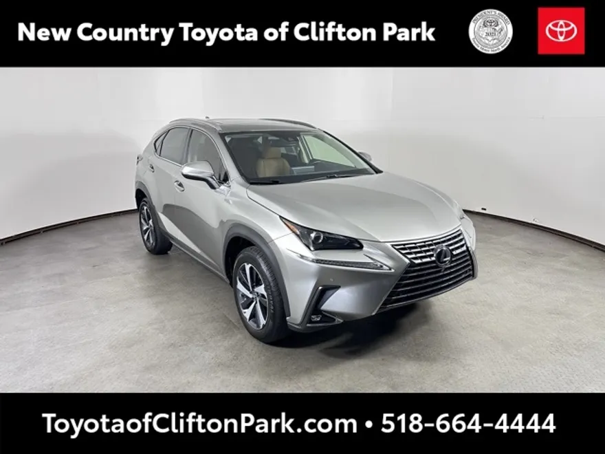 2021 Lexus NX 300 photo 1