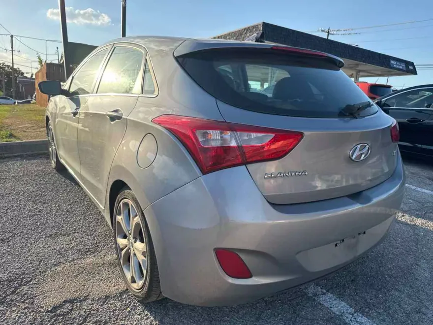 2013 Hyundai Elantra GT photo 1