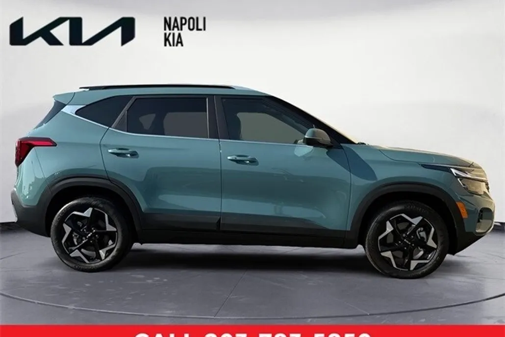 2025 Kia Seltos EX photo 1