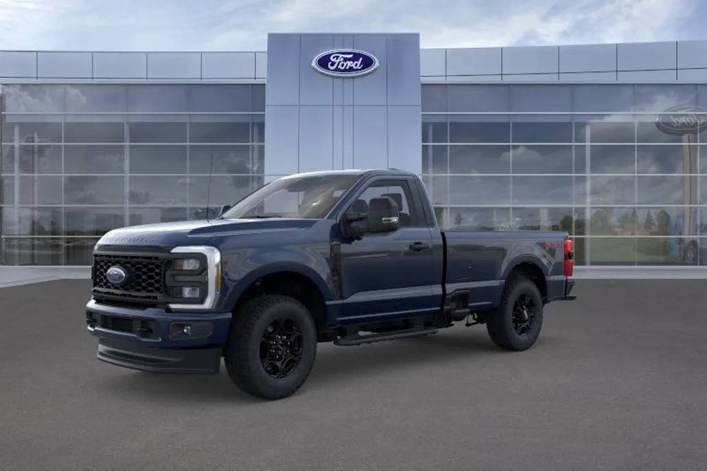 2025 Ford F-350 XL photo 1