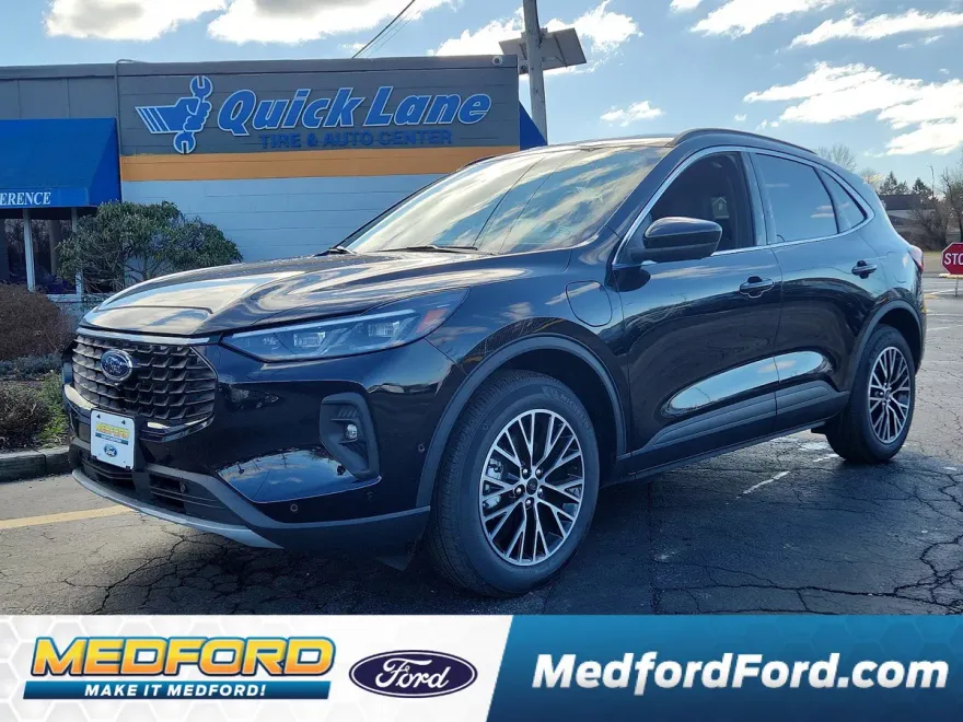 2023 Ford Escape photo 1