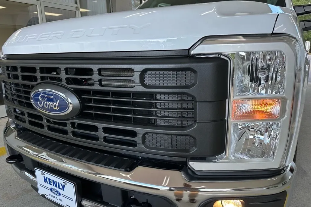 2026 Ford F-250 XL photo 1