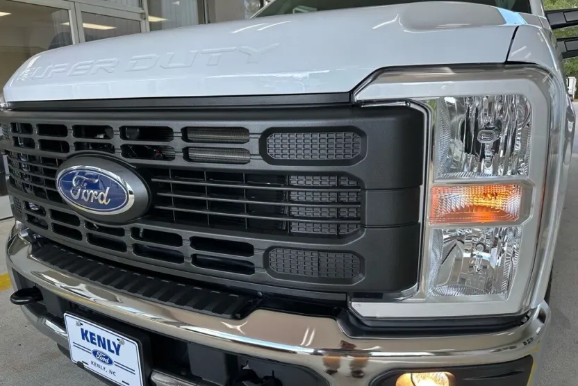 2026 Ford F-250 XL photo 1