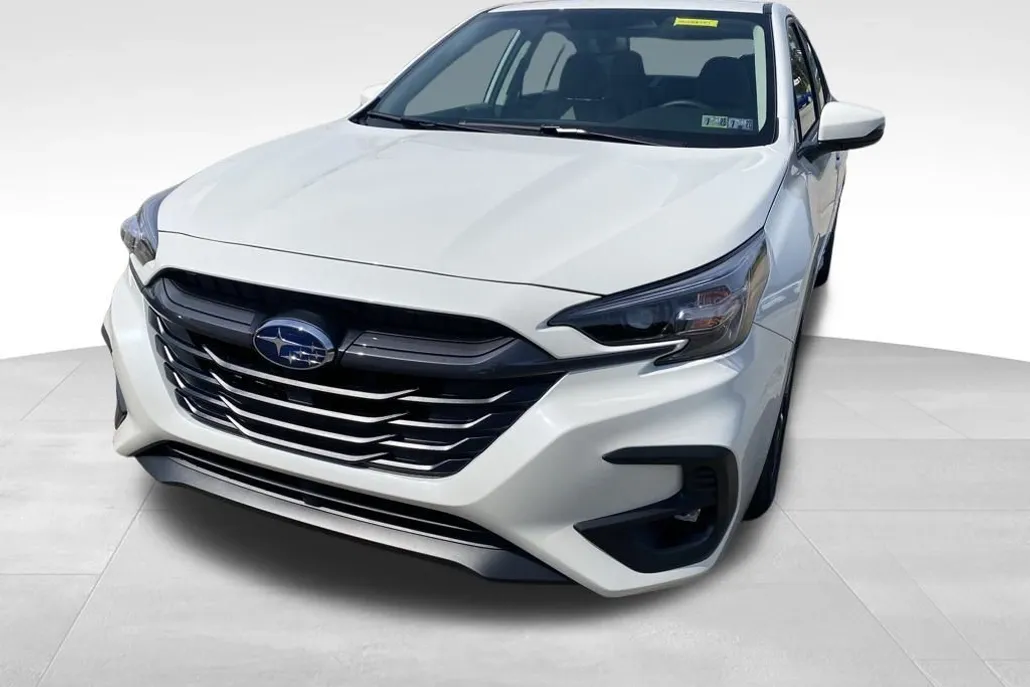 2025 Subaru Legacy Premium photo 1
