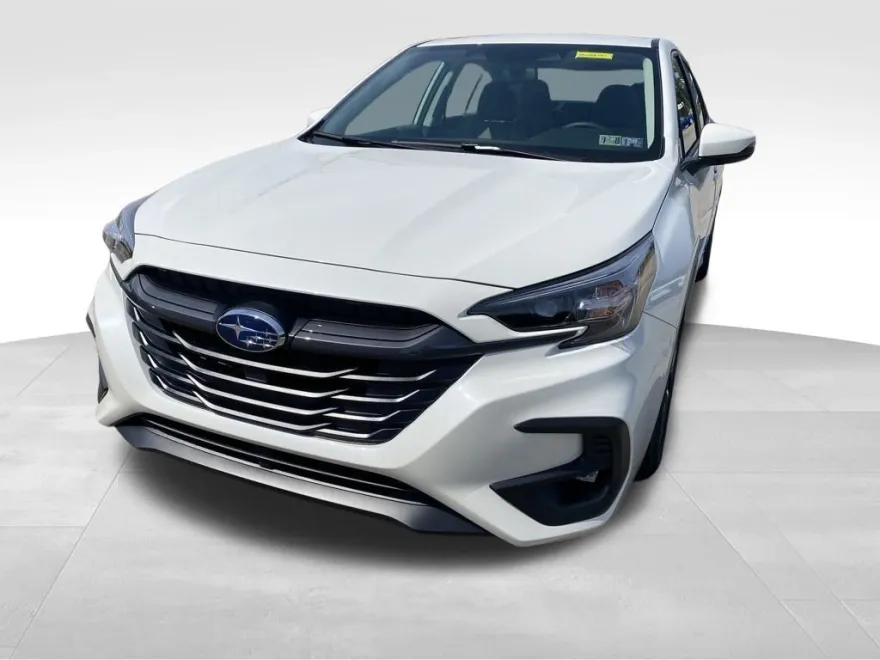 2025 Subaru Legacy Premium photo 1