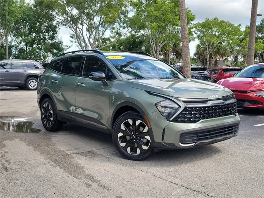 2023 Kia Sportage X-Line photo 1