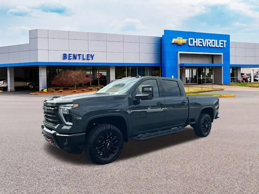2026 Chevrolet Silverado 3500HD LTZ photo 1