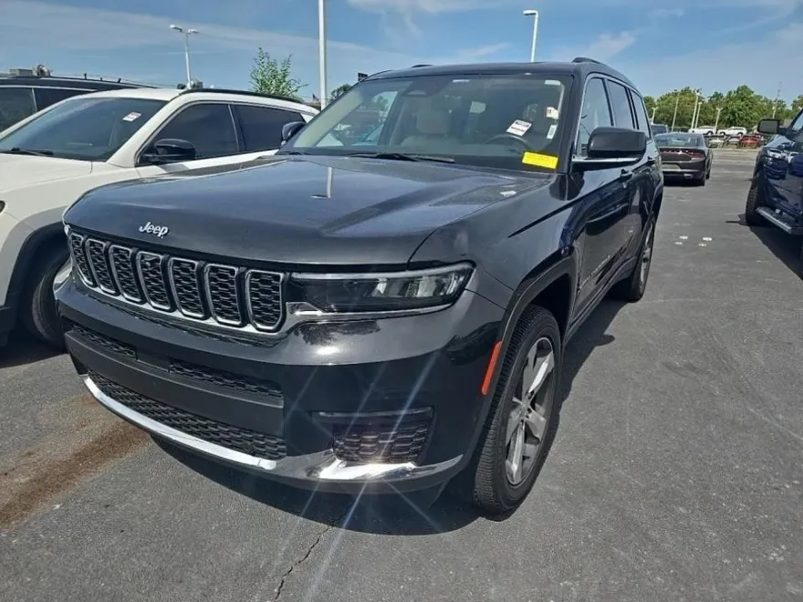 2021 Jeep Grand Cherokee Limited photo 1
