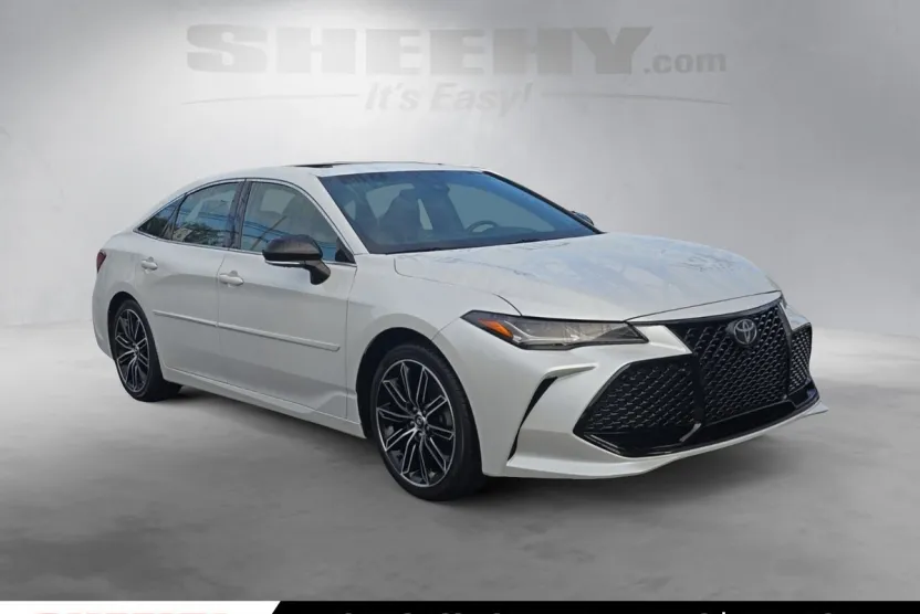 2020 Toyota Avalon Touring photo 1