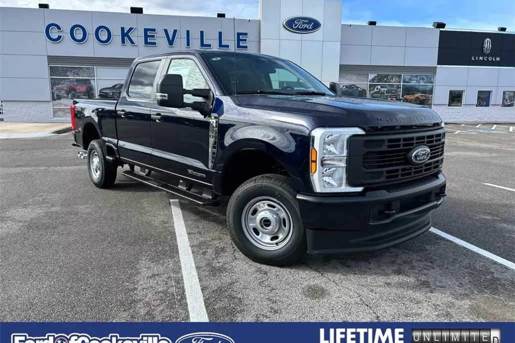 2025 Ford F-250 XL photo 1