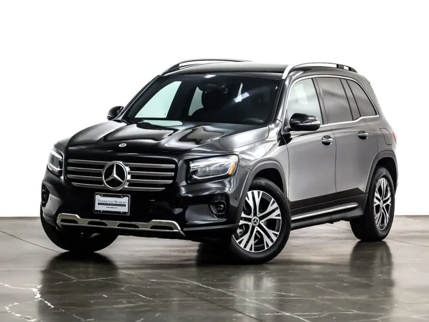 2025 Mercedes Benz GLB 250 photo 1