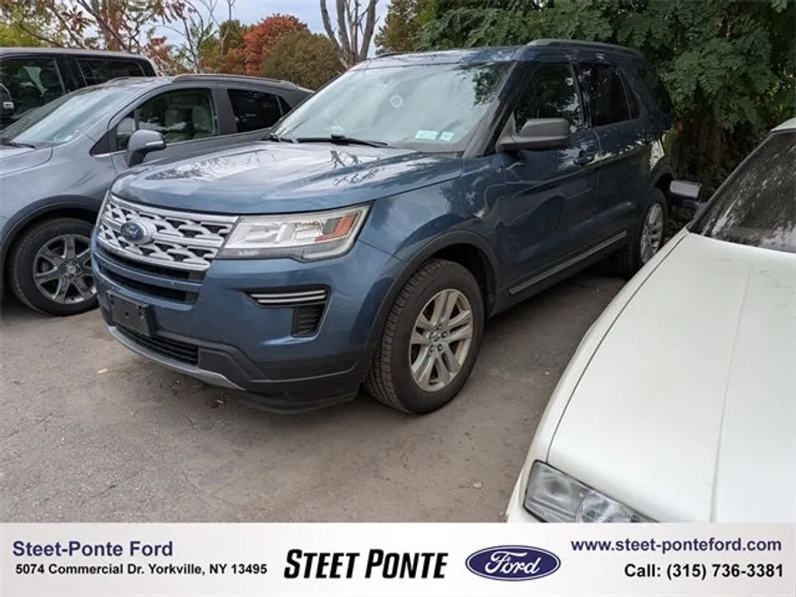 2018 Ford Explorer XLT photo 1