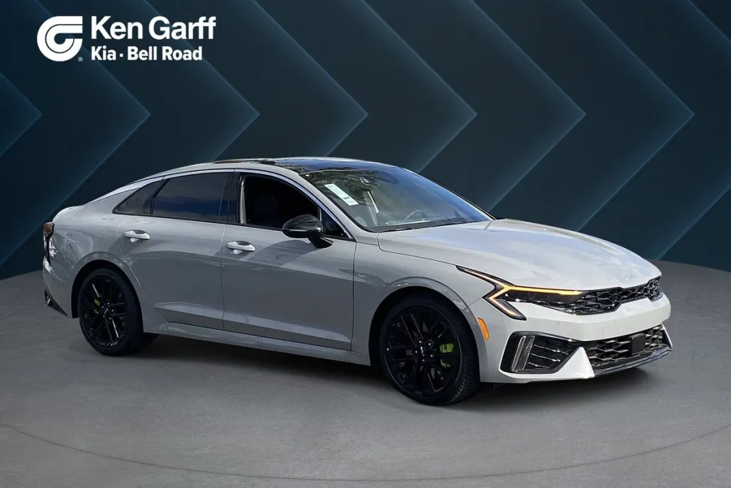 2026 Kia K5 GT photo 1