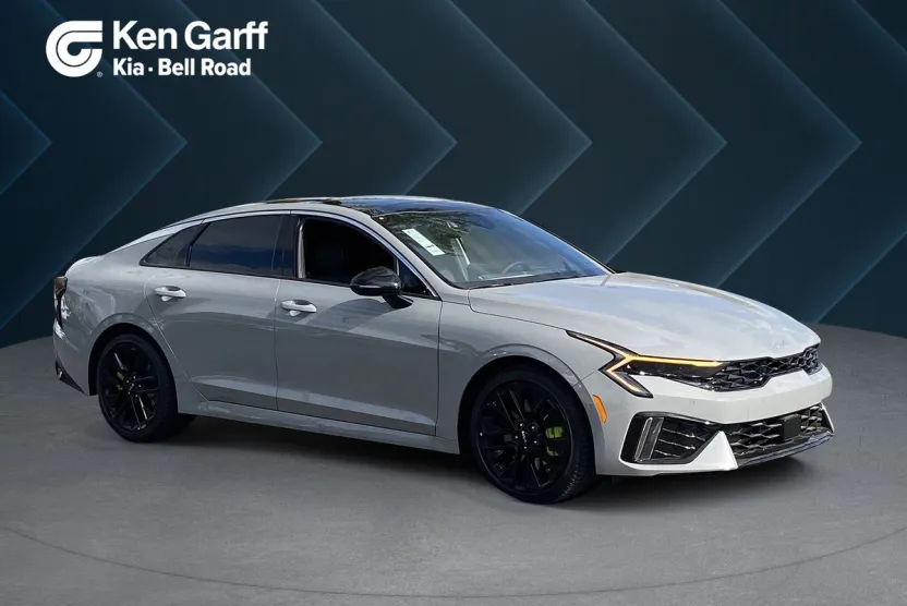 2026 Kia K5 GT photo 1