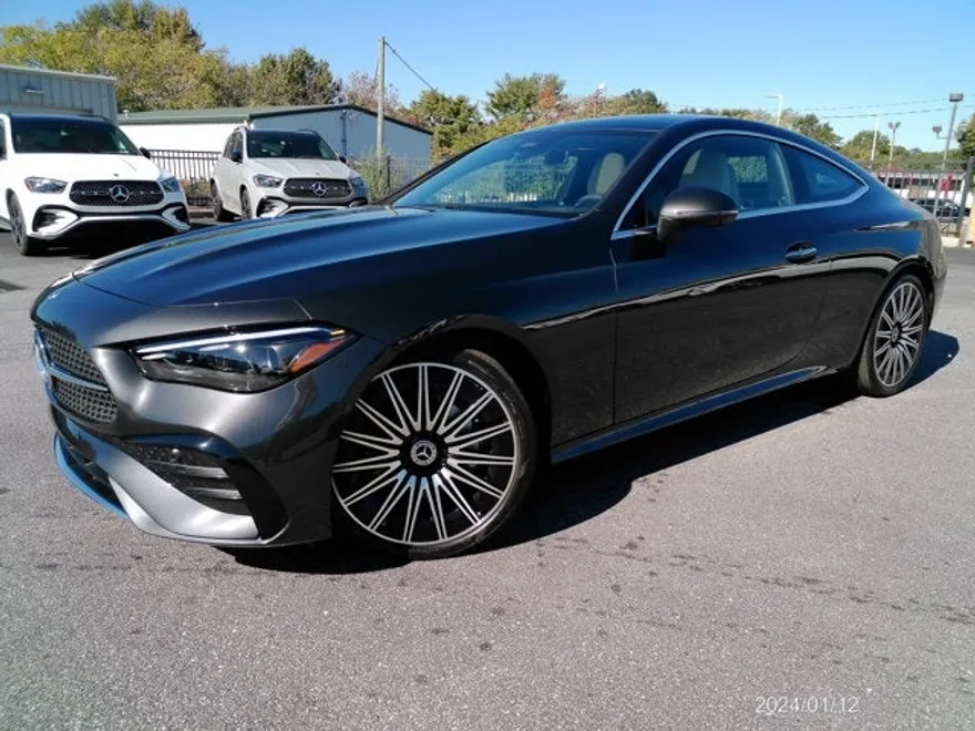 2024 Mercedes Benz CLE 4MATIC 300 photo 1