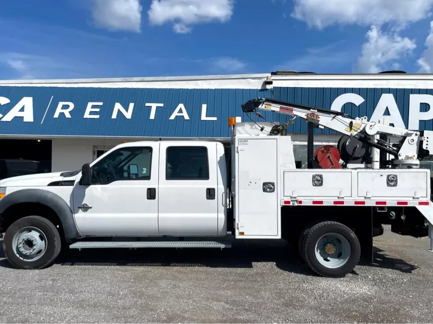 2012 Ford F-550 photo 1
