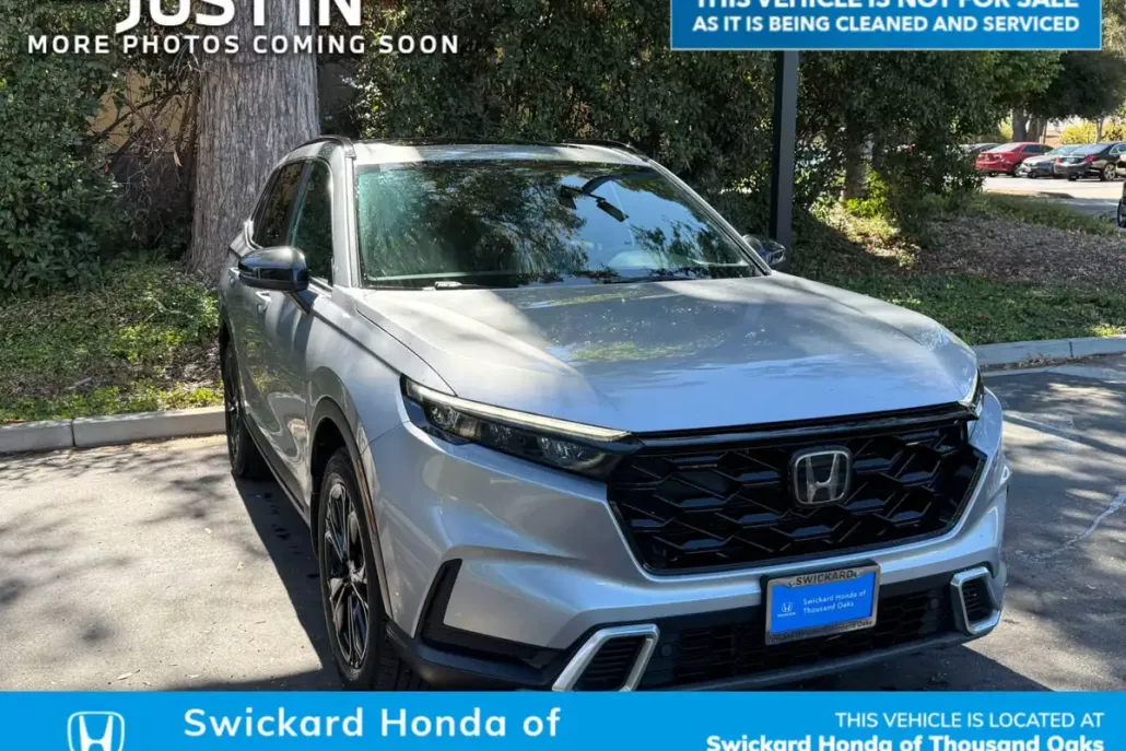 2023 Honda CR-V Hybrid Sport Touring photo 1