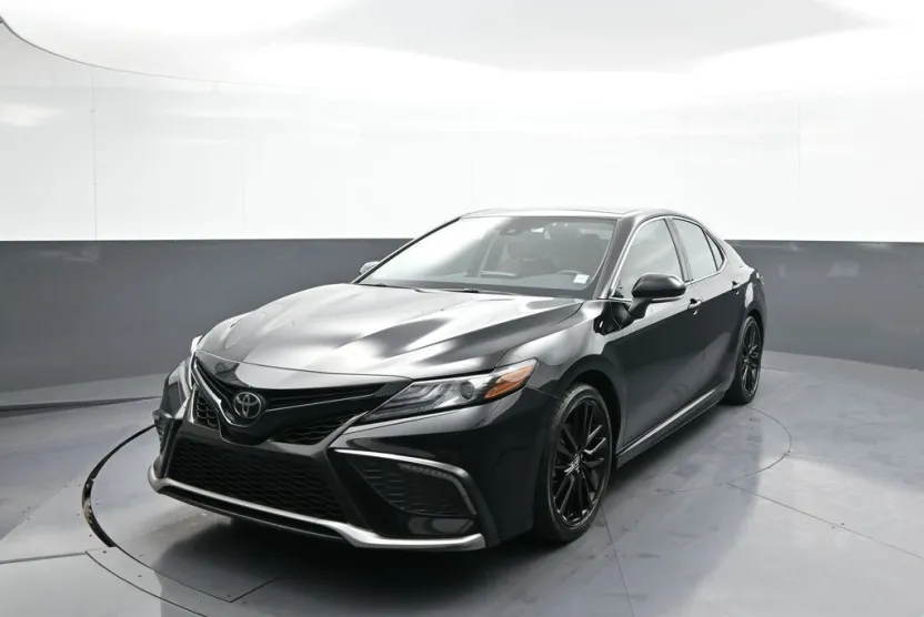 2022 Toyota Camry XSE photo 1