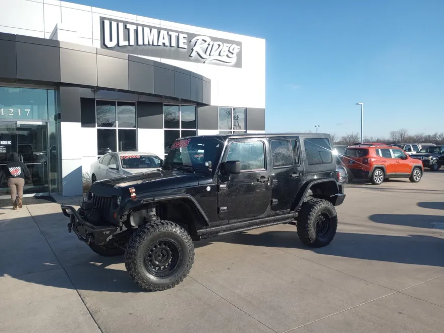 2012 Jeep Wrangler Unlimited Rubicon photo 1