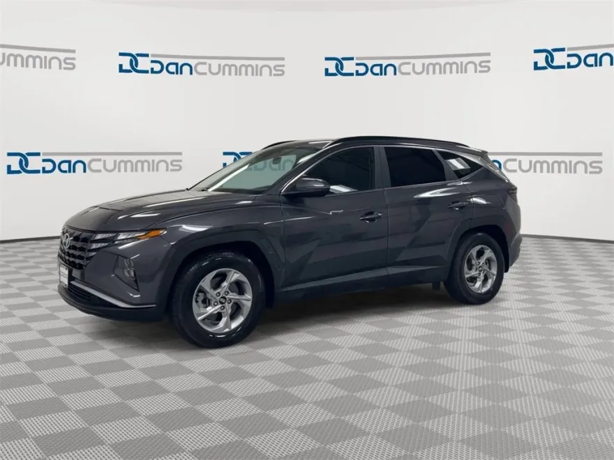 2022 Hyundai Tucson SEL photo 1