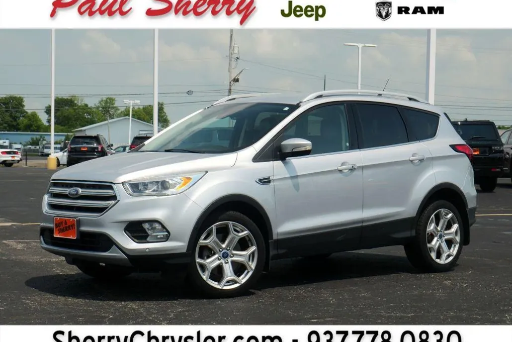 2019 Ford Escape Titanium photo 1