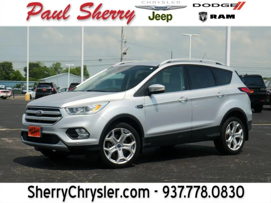2019 Ford Escape Titanium photo 1