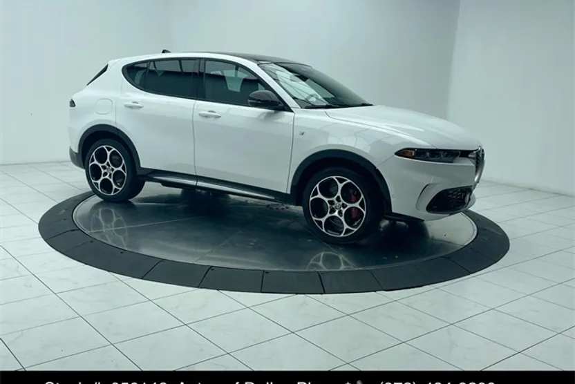 2024 Alfa Romeo Tonale Ti photo 1