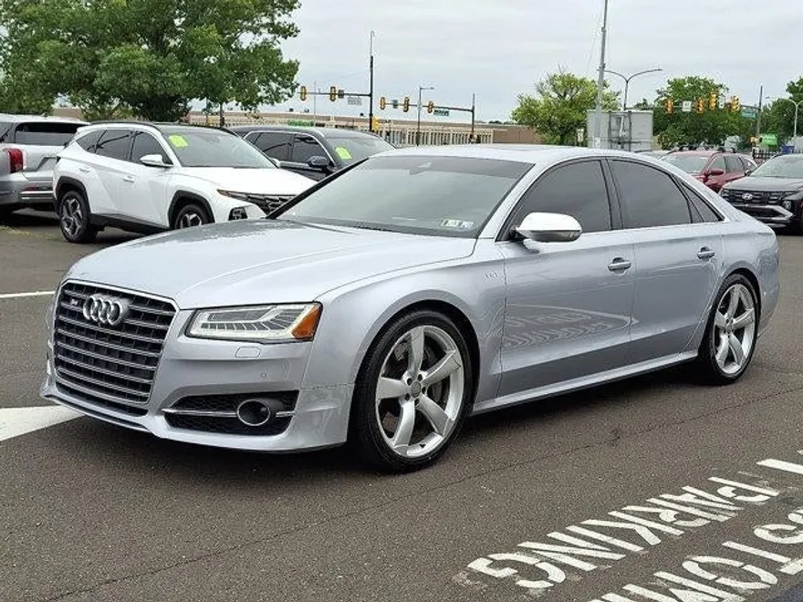 2016 Audi S8 4.0T photo 3