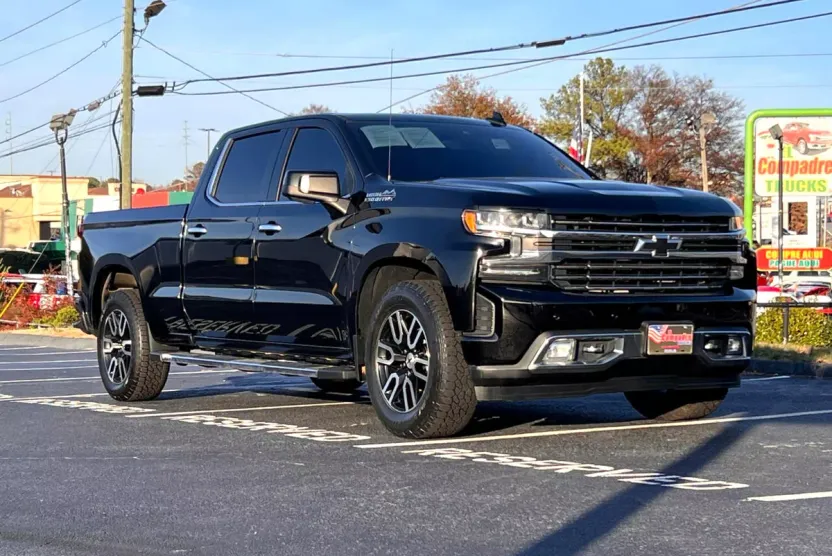 2019 Chevrolet Silverado 1500 High Country photo 1