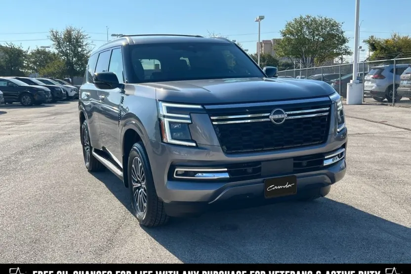 2026 Nissan Armada Platinum photo 1