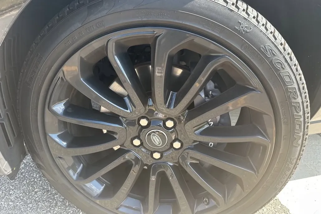 2020 Land Rover Range Rover Supercharged LWB photo 1