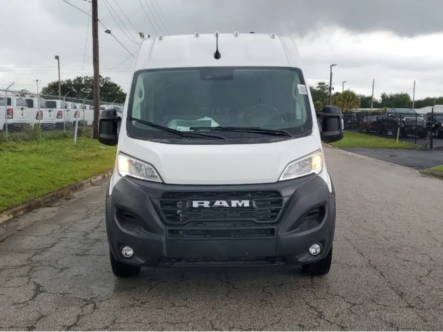 2024 Ram ProMaster 2500 photo 2