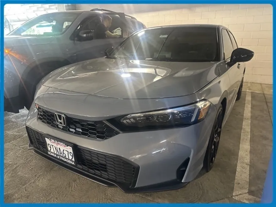2025 Honda Civic Sport photo 1