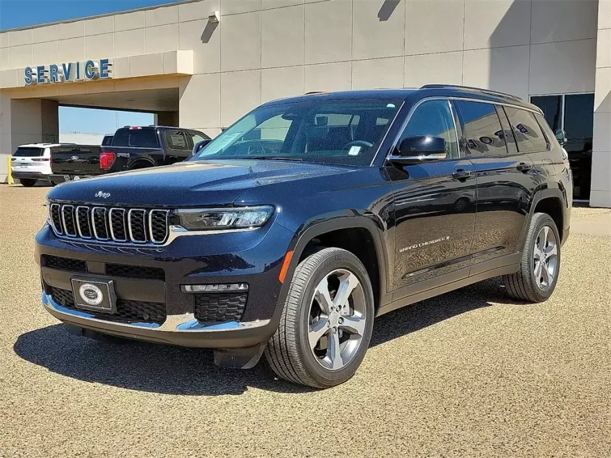 2024 Jeep Grand Cherokee Limited photo 1