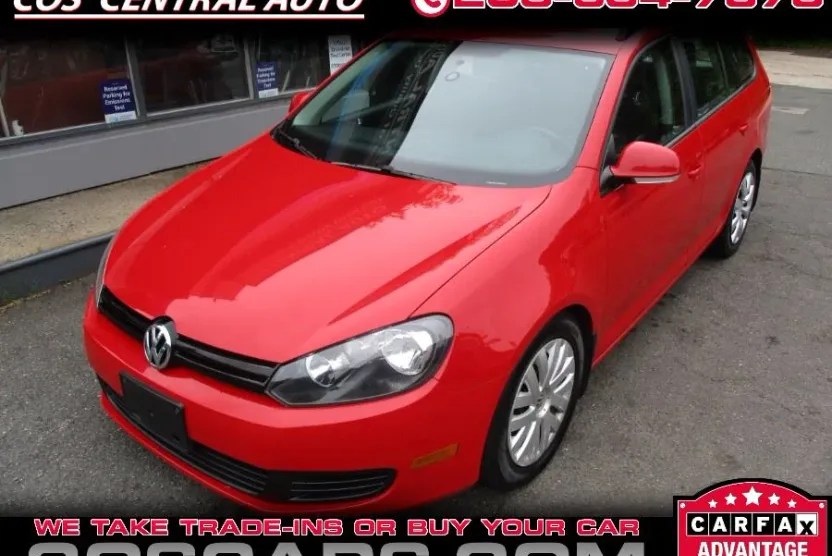 2013 Volkswagen Jetta SportWagen SE photo 1